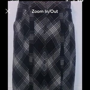 Old Navy 
Plaid Black/Gray Women's Skirt